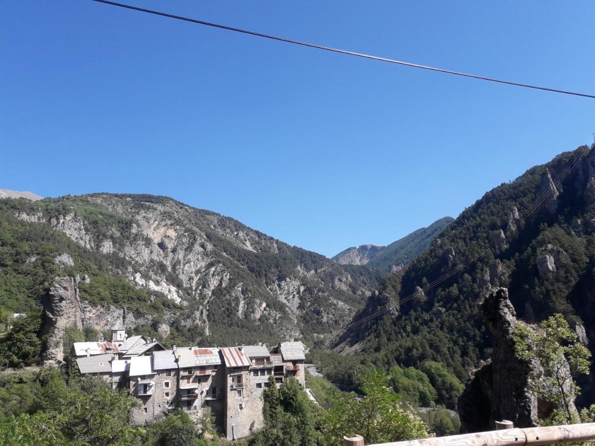 Les Portes Du Mont Mounier Lägenhet Péone Exteriör bild